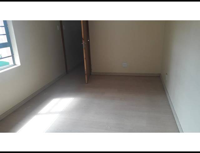4,047M² BUSINESS TO LET IN ESTCOURT